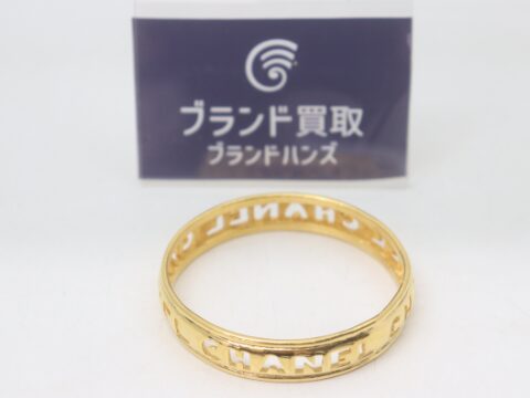シャネル ロゴ ゴールド